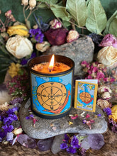 將圖片載入圖庫檢視器 Wheel of Fortune Candle 8.5oz |命運之輪魔法蠟燭