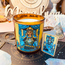 將圖片載入圖庫檢視器 The Chariot Candle 8.5oz ｜戰車魔法蠟燭
